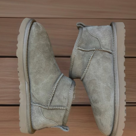 Ugg