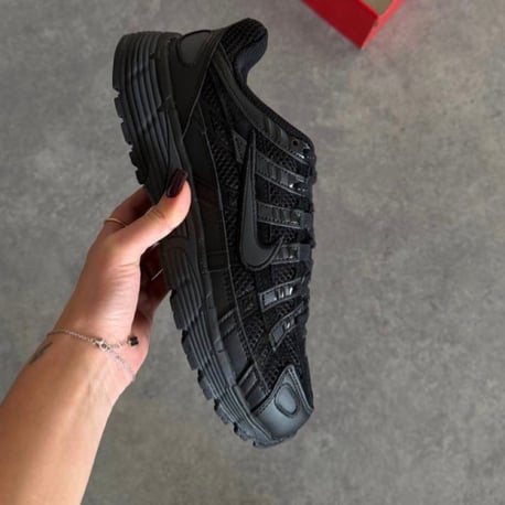 Nike P 6000